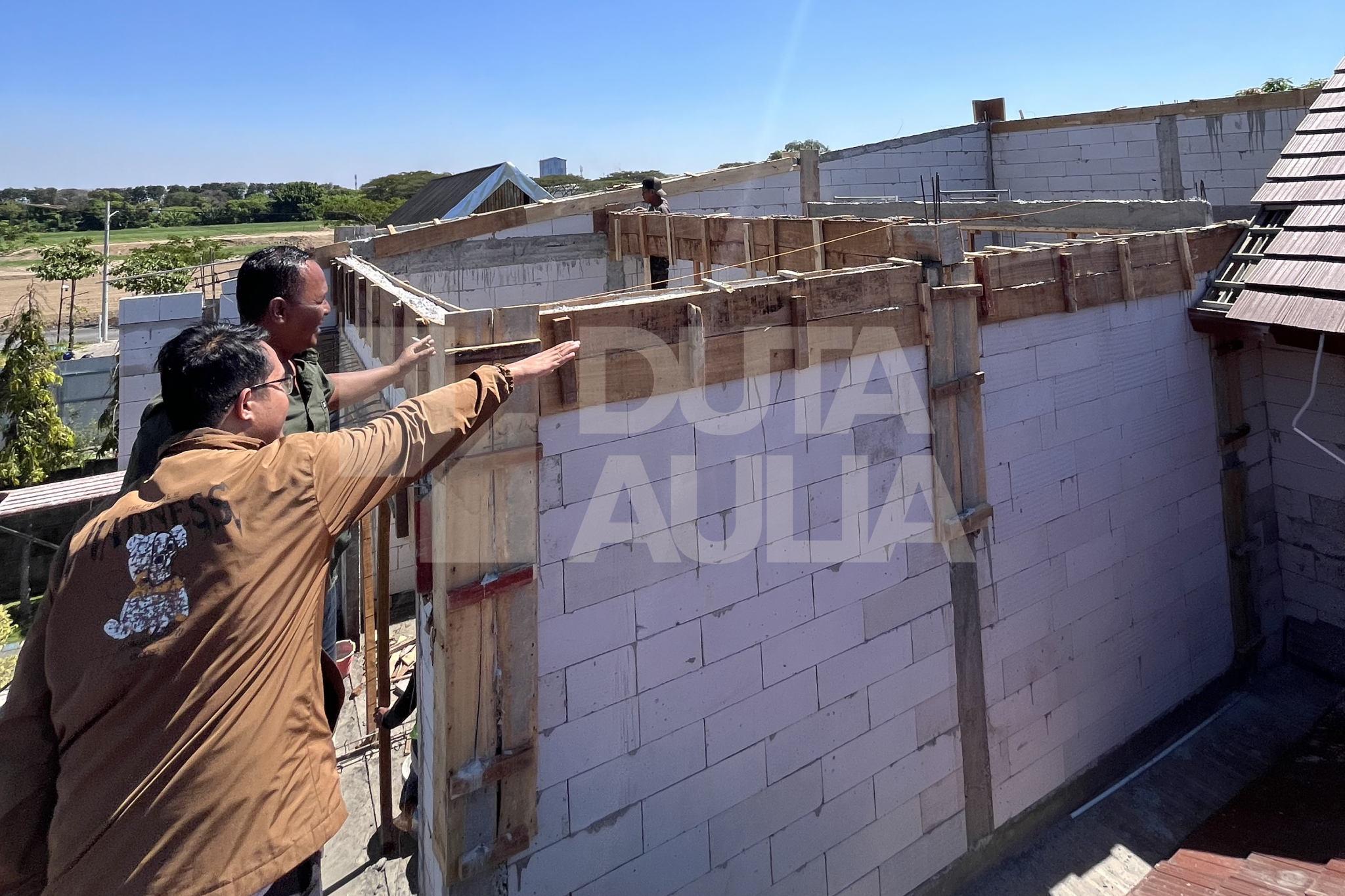 renovasi rumah